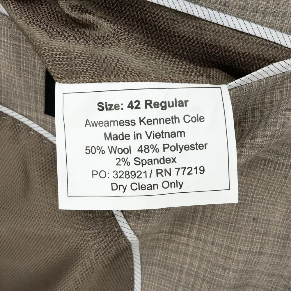 Kenneth Cole shoulder fit 42